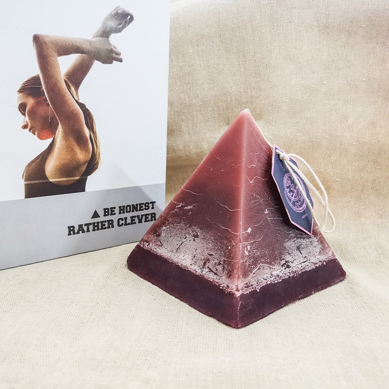 250 グラム高級クリスタルキャンドル手作り干支香りピラミッドキャンドルクリスタル付き