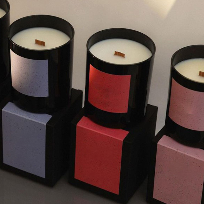 220 グラムの厚底カップ環境に優しい無煙ウッドコアハイエンドギフトボックス植物エッセンシャルオイル大豆ワックスの香りのキャンドル