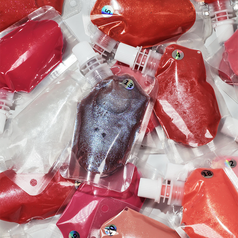 200 ミリリットルビニール袋リップグロスノズルバッグビーガンおよび動物実験フリー完成リップグロスベース顔料